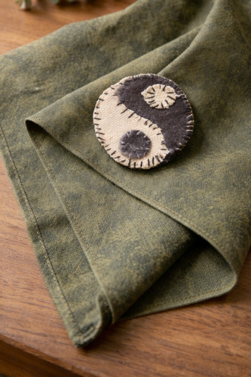 Split-Stitch (The Fabric Yin Yang)