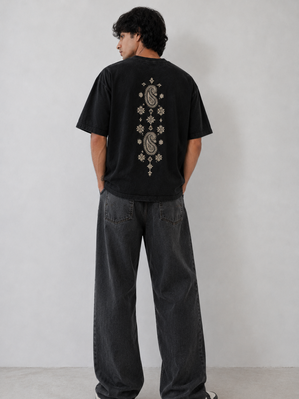Paisley Oversized Tee Black - Men