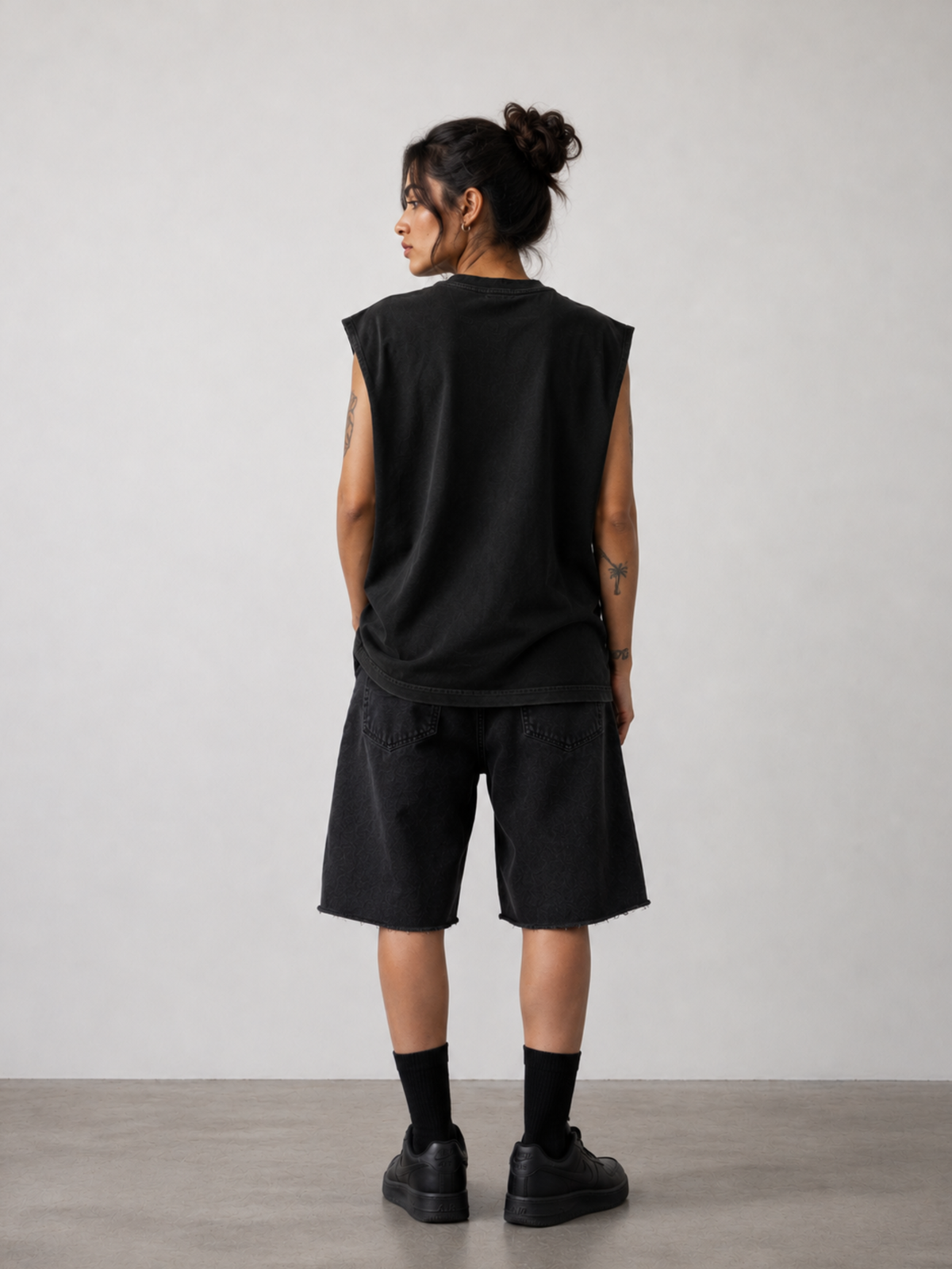 The RibCage Vest Black - Women