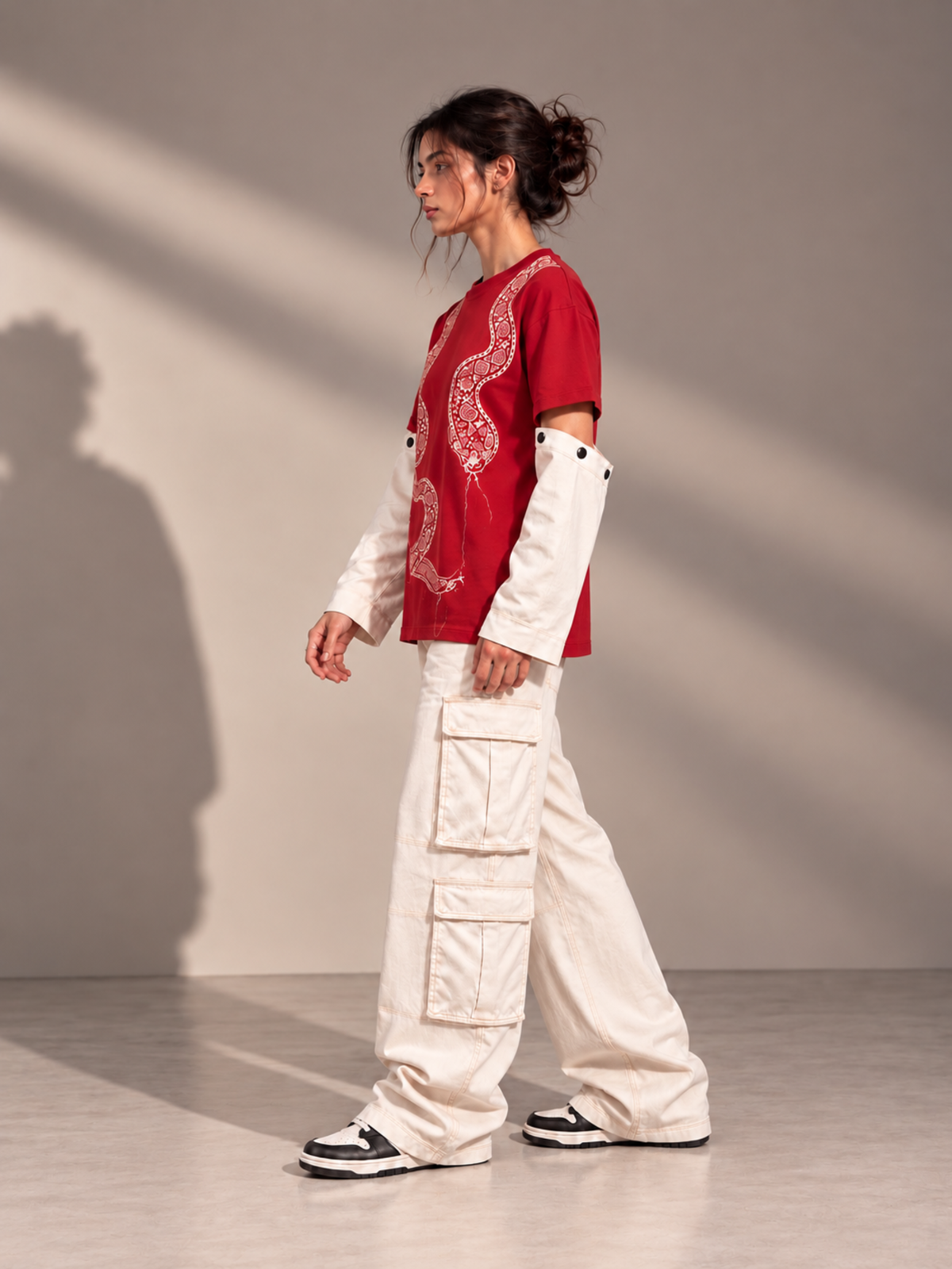 Naga 2.0 Oversized Tee Detachable Sleeves Red-Women